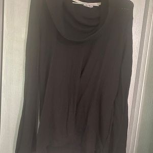 Black waffle long shirt